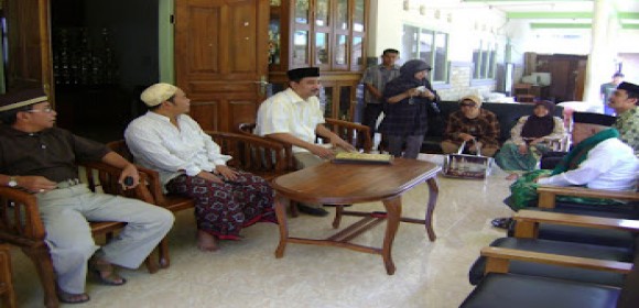 H.Ferdiansyah, SE., MM (Anggota DPR-RI Komisi X Periode 2014-2019) H.Ferdiansyah, SE., MM (Anggota DPR-RI Komisi X Periode 2014-2019)